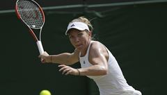 Wimbledon 2017: Simona Halepová v akci.