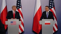 Donald Trump a Andrzej Duda na spolené tiskové konferenci Ve Varav.