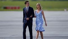 Ivanka Trump a její manel Jared Kushner, který psobí jako Trumpv poradce.