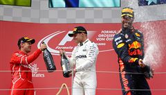 VC Rakouska suvernn ovldl Bottas. Vettel vede ped Hamiltonem u o 20 bod
