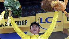 Geraint Thomas se po první etap� Tour oblékl do �lutého