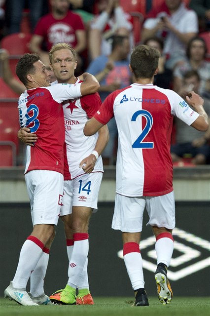 Pípravné fotbalové utkání: SK Slavia Praha - OGC Nice. Útoník Slavie Mick Van...