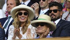 Wimbledon 2017: britská zpvaka Katherine Jenkinsová a její manel Andrew...