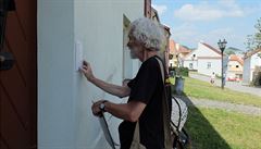 Jaroslav Bárta pipravuje instalaci Spolu/obané v rámci festivalu v Boskovicích