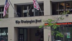 Prelí budovy The Washington Post na 15th Street íslo 1150.