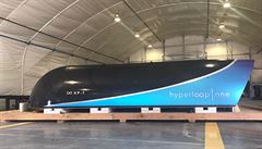 Dopravní kapsle spolenosti Hyperloop One.