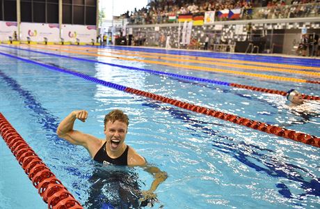 esk ploutvov plavec Jakub Jarolm obsadil s asem 42,18 sekundy tet msto...
