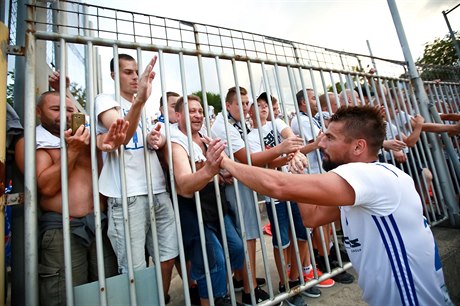 Milan Baro me být spokojený. Fanouci Baníku nakonec na stadion v Plzni jít mohou.