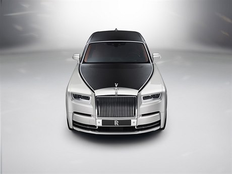 Rolls-royce.