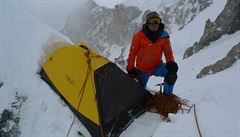 Zápisky horolezce Holečka: K vrcholu Gasherbrumu chybí 40 metrů. Bivakujeme těsně pod ním