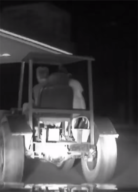 Opilý idi prchal v traktoru ped policií.