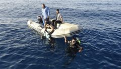 V Středozemním moři zřejmě utonulo čtyři sta uprchlíků