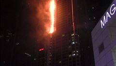V Dubaji hoel znm mrakodrap. Noclenci jej vas opustili