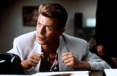 David Bowie jako agent Phillip Jeffries.