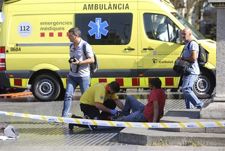 Katalánská policie údajn aktivovala protokol pro útok, motiv nárazu vozidla...