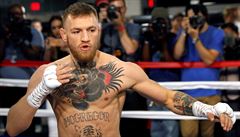 Conor McGregor se v Las Vegas chystá na boxerský duel s Floydem Mayweatherem.