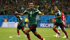 Kapitán Mexika Rafael Márquez si polapal snovou kariéru.