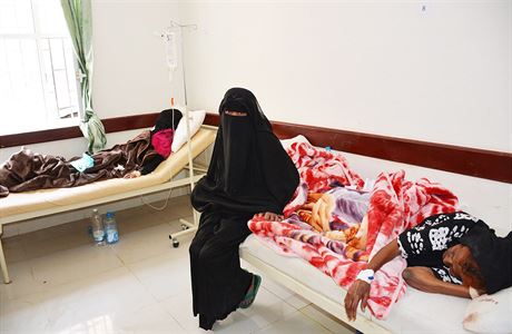 Bomby v Jemenu zniily mosty, nemocnice a tovrny.