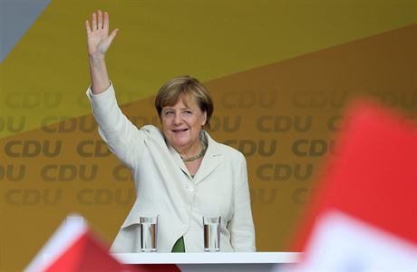 Pro Angelu Merkelovou je to zatím moná nejt잚í volební kampa.