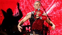 Populární britský zpvák Robbie Williams na koncertu v Praze nabídl show plnou...