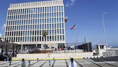USA zvauj uzaven ambasdy na Kub. Kvli zhadnm nemocem diplomat