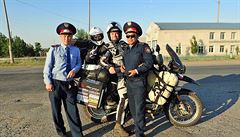 Policie umí být k cestovatelm i celkem milá, Kazachstán