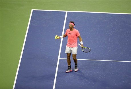 Rafael Nadal na US Open p�i h�e proti Leonardu Mayerovi.