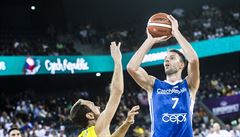 Čeští basketbalisté porazili v úvodním zápase ME Rumunsko, zářil Hruban