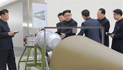 Severokorejský vdce Kim ong-Un udává pokyny pro nukleární program na...