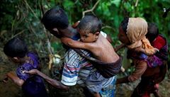 Cesta je nároná, ale Rohingové chtjí uniknout barmskému útlaku za kadou cenu.