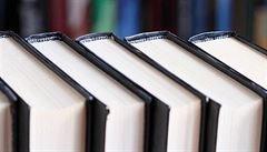 Elektronické knihy 'frčí'  víc než papírové. Trend míří do Česka