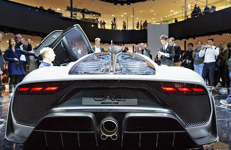 Svtová premiéra konceptu Mercedes-AMG Project One.