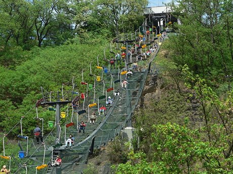 Lanovka v praské ZOO.