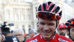 Brit Chris Froome slaví vítzství na panlské Vuelt.