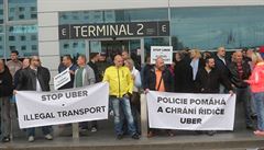 Boj taxik s magistrtem pokrauje. Na pondl chystaj protestn jzdu letitm