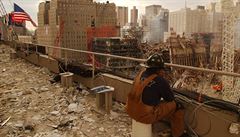 Trosky World Trade Center: Pohled na Ground Zero.