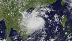 Cyklon Doksuri na snímcích ze satelitu. | na serveru Lidovky.cz | aktuální zprávy