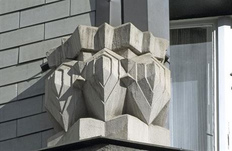 Kubistick detaily v podn architekta Emila Krlka: dm Diamant ve Splen...