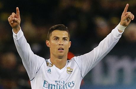 Cristiano Ronaldo se v této sezon zatím trefil ve vech zápasech Ligy mistr