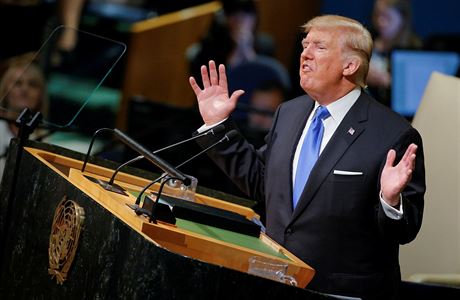 Americk prezident Donald Trump pron svou e ve Valnm shromdn OSN.