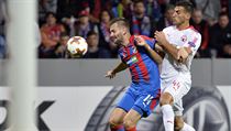 Viktoria Plze� - Hapoel Beer �eva: Radim �ezn�k bojuje o m�� s hostuj�c�m...