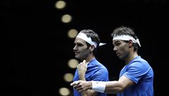 Roger Federera a Rafael Nadal naLaver cupu.