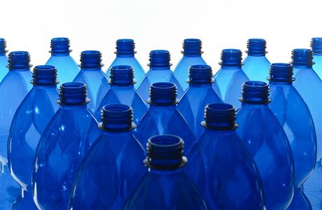 Plastové lahve (ilustraní foto).