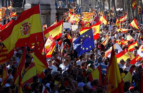 Katalánská organizace pro obanskou spolenost uspoádala demonstraci za...