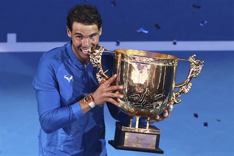 Rafael Nadal slaví vítzství na China Open