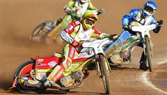 Václav Milík (uprost�ed) jako první �ech po 21 letech vyhrál Zlatou p�ilbu v...