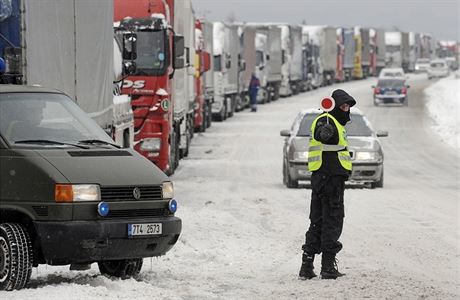 Zima na eských silnicích (ilustraní foto)