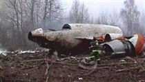 Trosky letadla Tupolev Tu-154, kter havaroval na letiti ve Smolensku