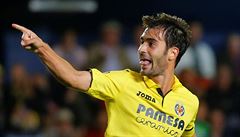 Villarreal vs. Slavia Praha: Trigueros slaví gól v síti hostí.