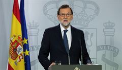 Madrid zahájí kroky k omezení autonomie Katalánska. To hrozí vyhlášením nezávislosti